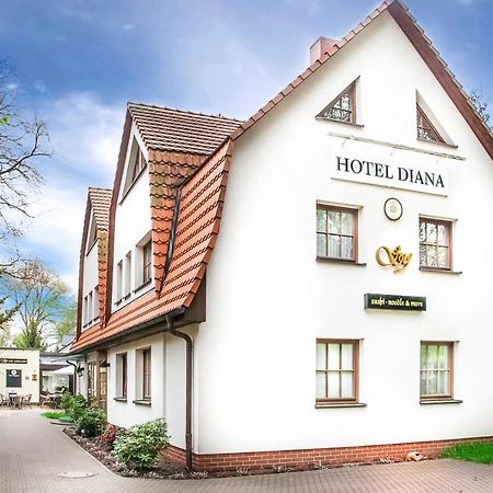 Hotel Diana Schonwalde-Glien Экстерьер фото
