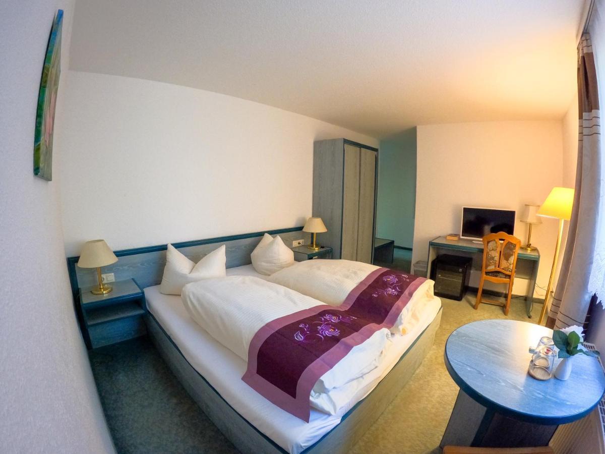 Hotel Diana Schonwalde-Glien Экстерьер фото