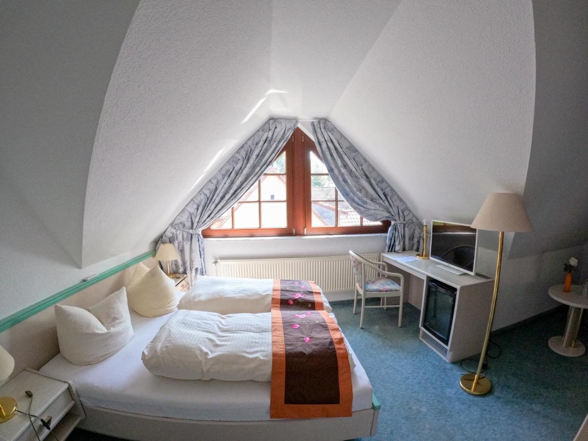 Hotel Diana Schonwalde-Glien Экстерьер фото
