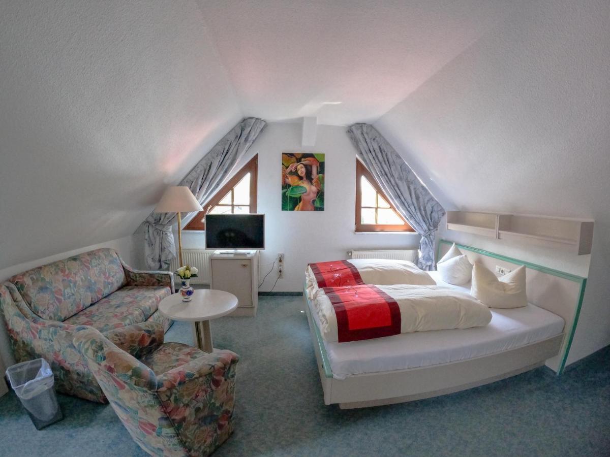 Hotel Diana Schonwalde-Glien Экстерьер фото