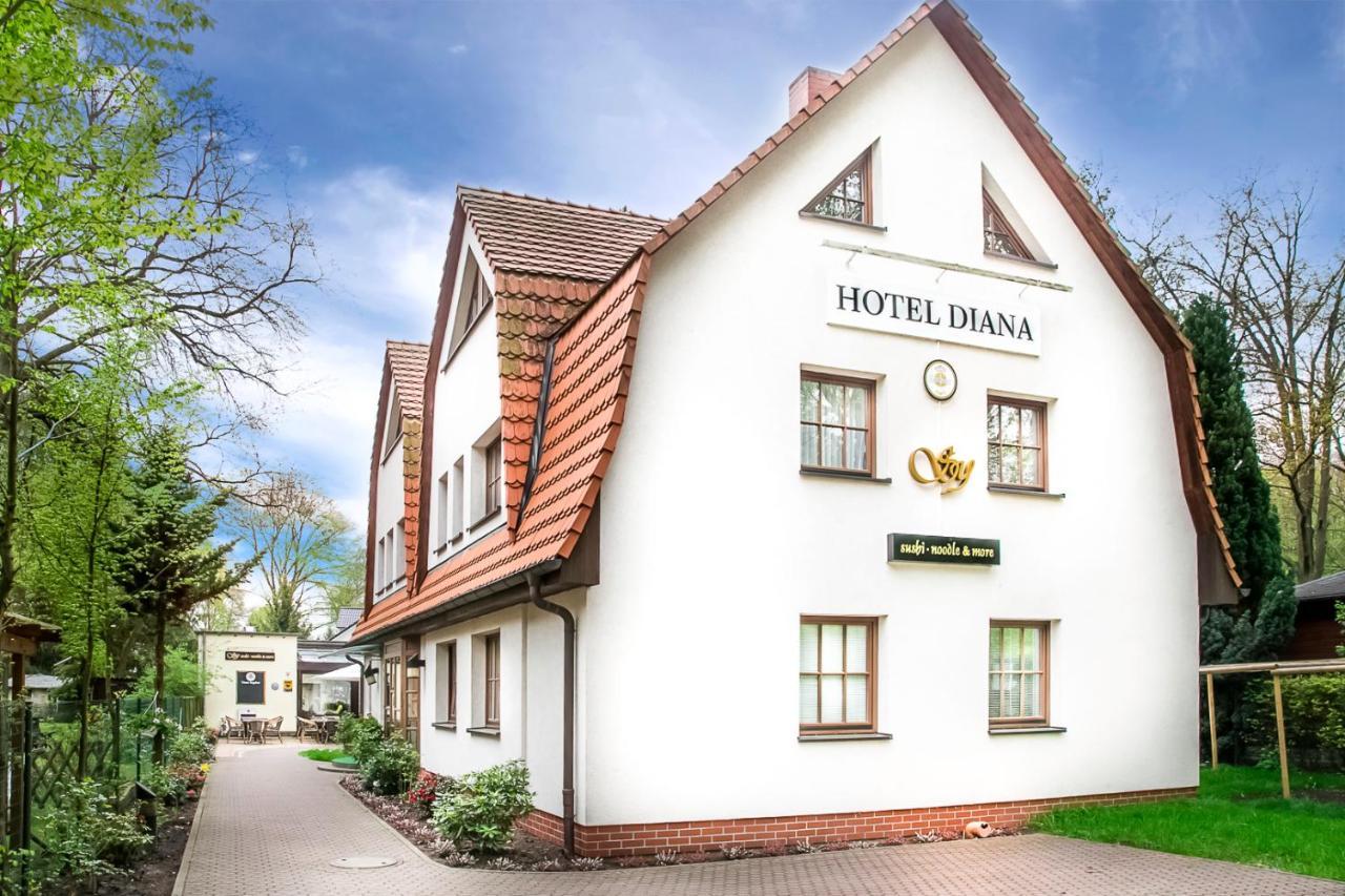 Hotel Diana Schonwalde-Glien Экстерьер фото